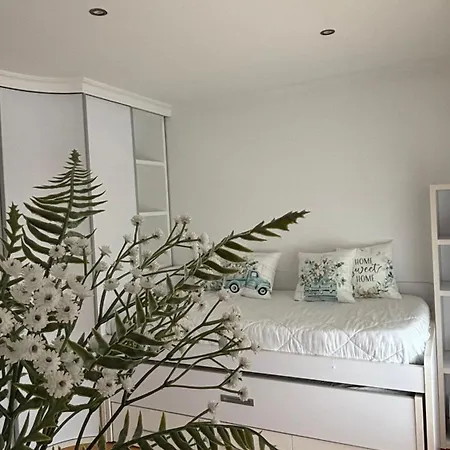 A Pepita Apartment Camarinas Exterior photo